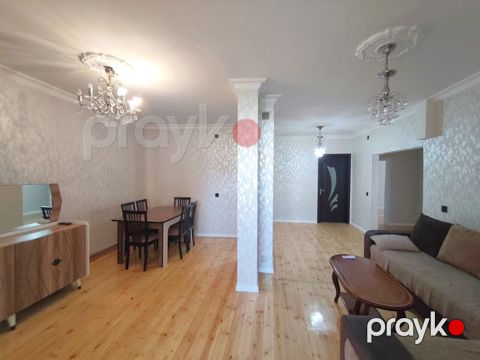 Satılır 5 otaqlı köhnə tikili 120 m²