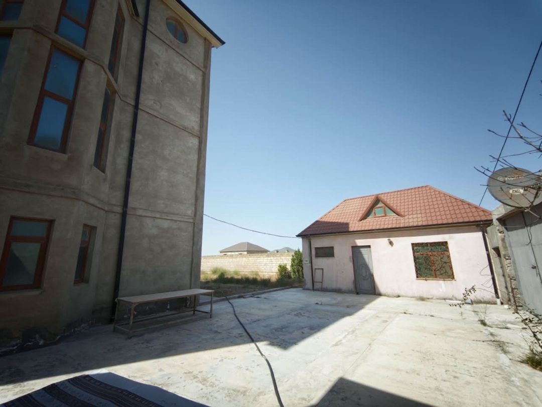 Satılır 6 otaqlı həyət evi/bağ evi 400 m² — Ev, villa, Bakı (5)