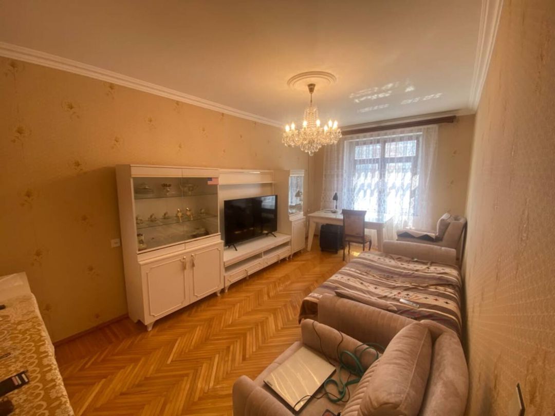 Satılır 4 otaqlı köhnə tikili 110 m² — Mənzil, Bakı (9)