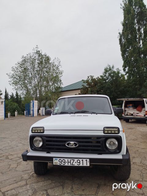 Lada (VAZ) Niva, 1.7 L, 2012 il, 108 000 km
