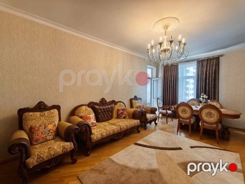 İcarəyə verilir 2 otaqlı yeni tikili 90 m²