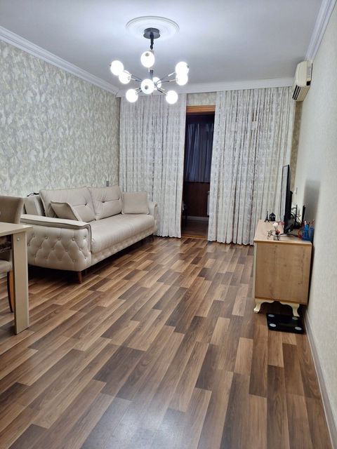 Satılır 3 otaqlı köhnə tikili 55 m² — Bakı