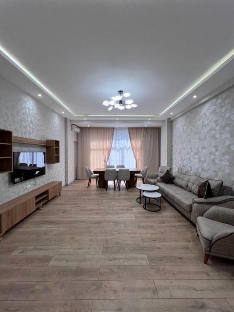 Satılır 2 otaqlı yeni tikili 91 m² — Bakı