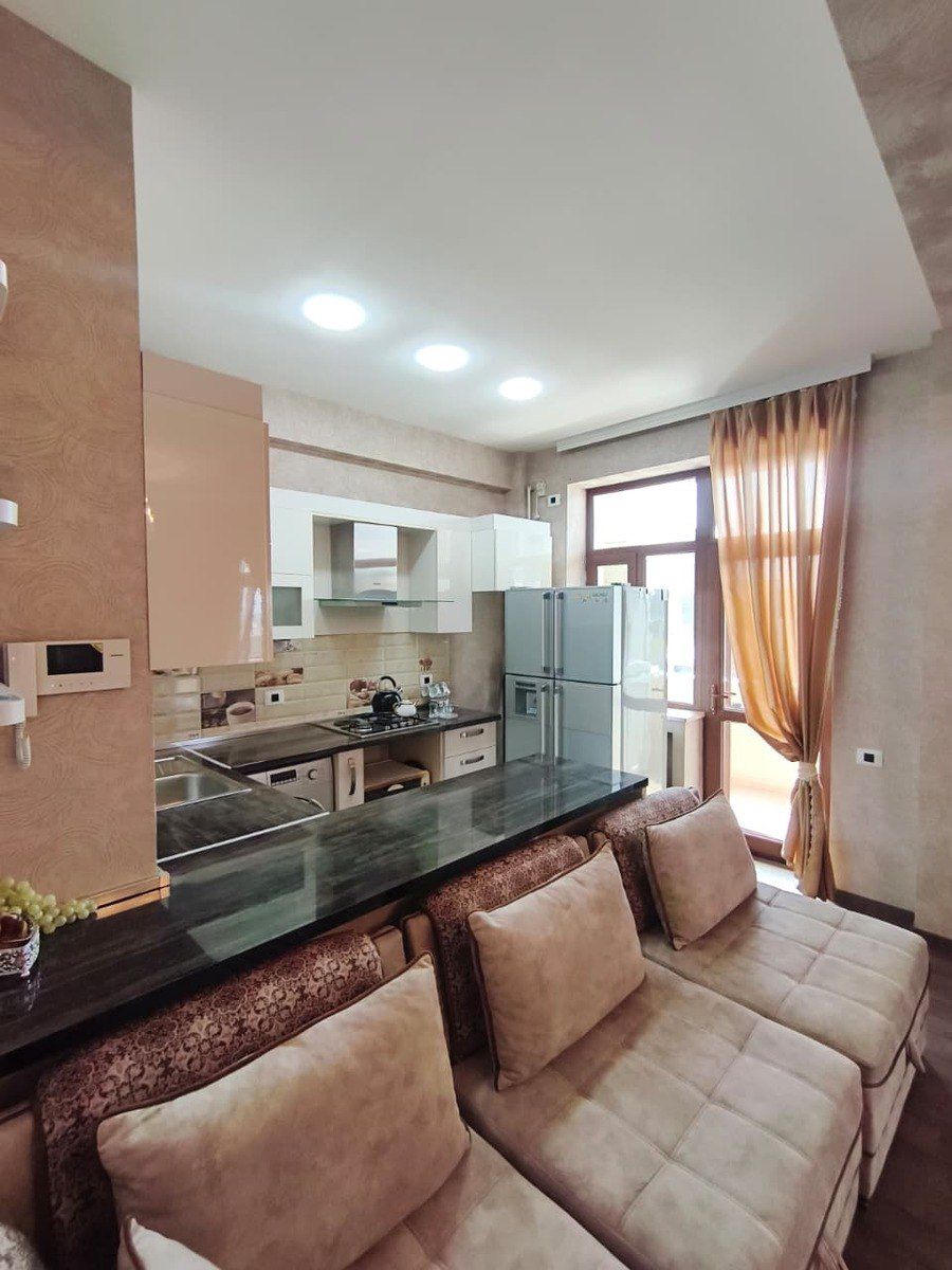 Satılır 2 otaqlı yeni tikili 88 m² — Mənzil, Bakı (8)