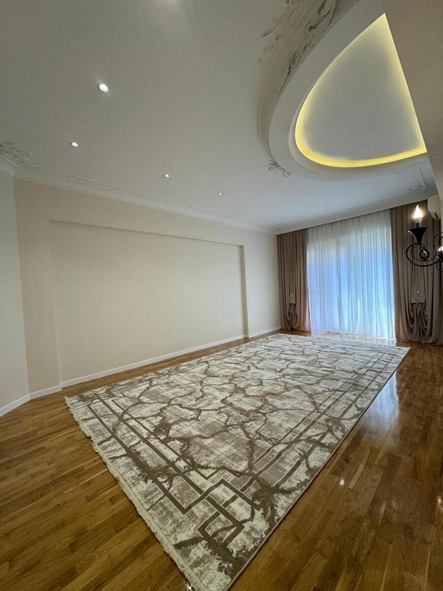 Satılır 4 otaqlı yeni tikili 220 m² — Mənzil, Bakı (10)