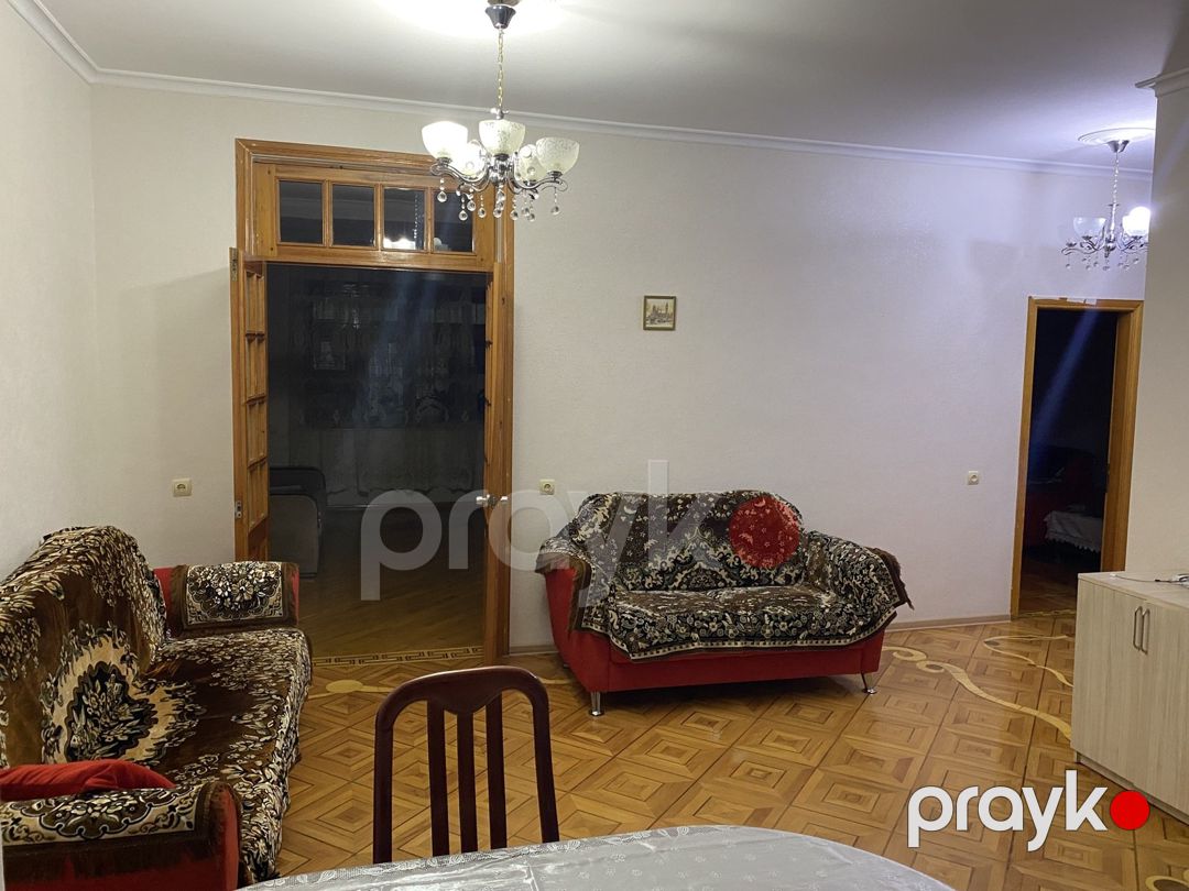 İcarəyə verilir 5 otaqlı köhnə tikili 135 m² — Mənzil, Bakı (9)
