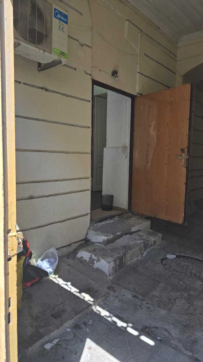 Satılır 2 otaqlı köhnə tikili 60 m² — Mənzil, Bakı (12)