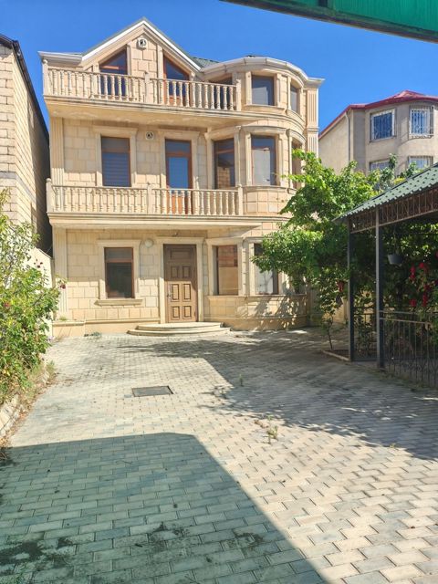 Satılır 7 otaqlı həyət evi/bağ evi 260 m² — Xırdalan