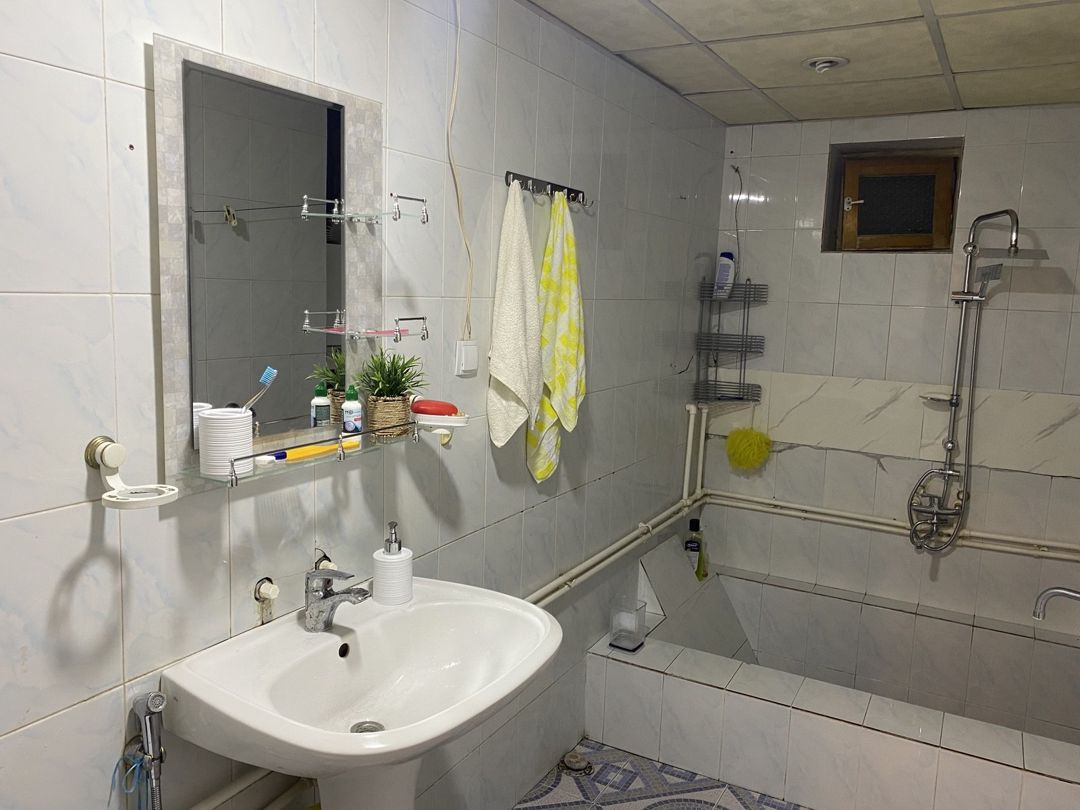 İcarəyə verilir 5 otaqlı köhnə tikili 135 m² — Mənzil, Bakı (7)