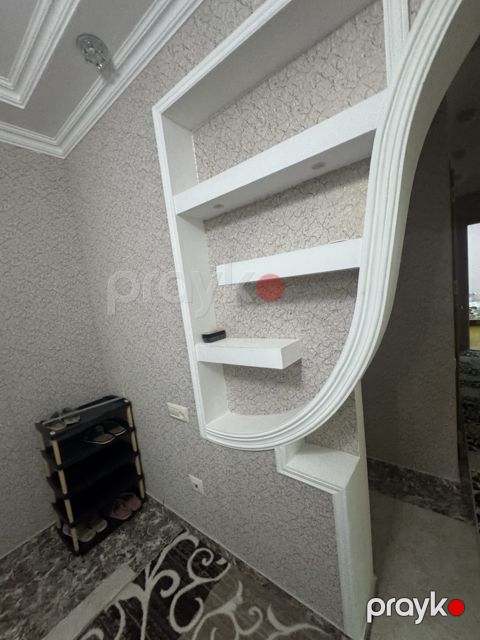 İcarəyə verilir 3 otaqlı yeni tikili 109 m²