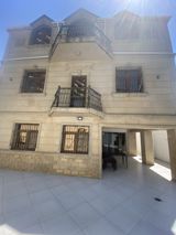 Satılır 8 otaqlı həyət evi/bağ evi 500 m² — Kamran