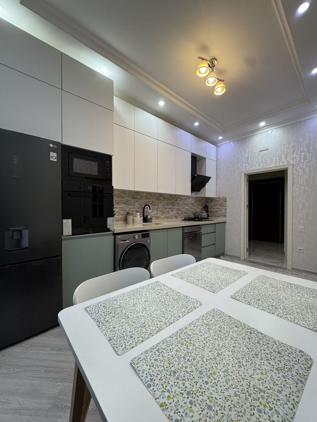 İcarəyə verilir 3 otaqlı yeni tikili 100 m² — Mənzil, Bakı (12)