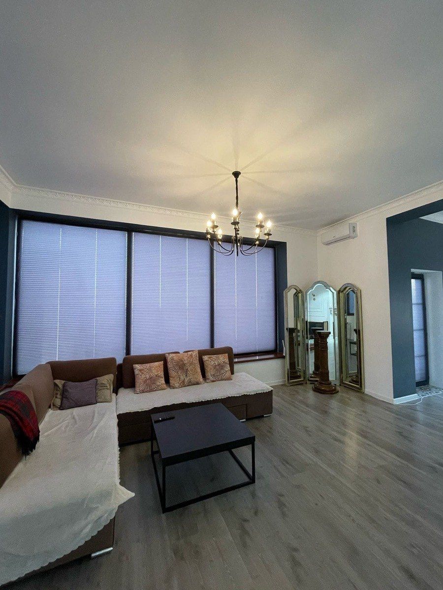 İcarəyə verilir 4 otaqlı həyət evi/bağ evi 250 m² — Ev, villa, Bakı (11)