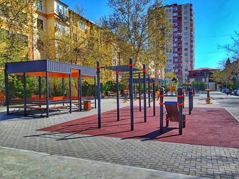 Satılır 2 otaqlı köhnə tikili 65 m² — Bakı