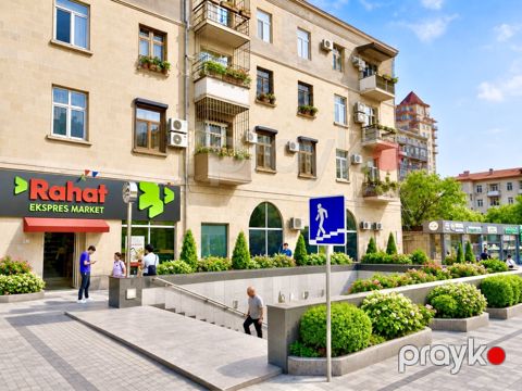 Satılır 3 otaqlı köhnə tikili 85 m²