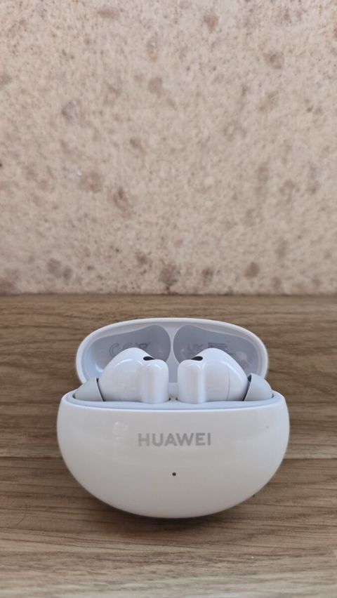 Huawei simsiz qulaqcıq — Bakı