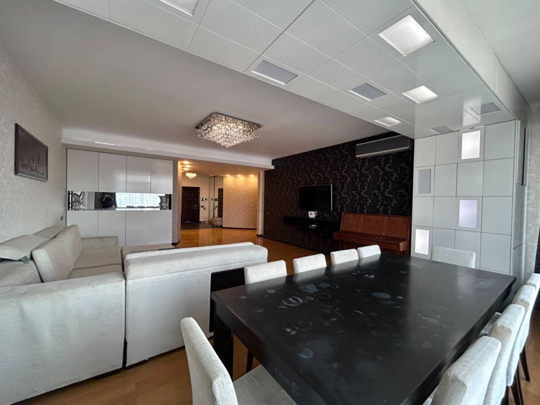 İcarəyə verilir 4 otaqlı yeni tikili 180 m² — Mənzil, Bakı (4)