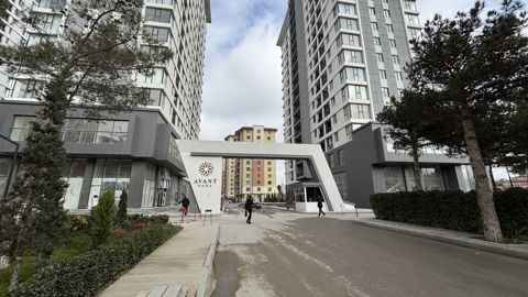 Satılır obyekt 146.2 m² — Bakı