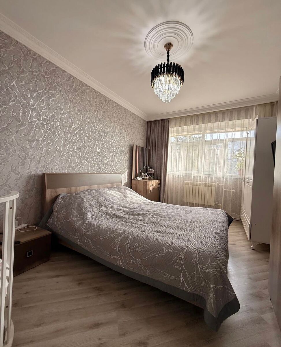 Satılır 2 otaqlı köhnə tikili 65 m² — Mənzil, Bakı (3)