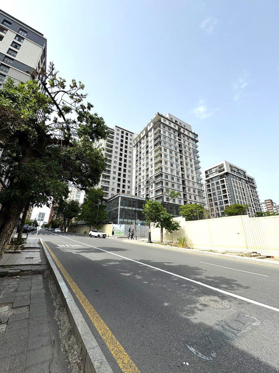 Satılır 4 otaqlı yeni tikili 145 m² — Mənzil, Bakı (2)