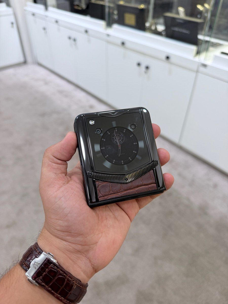 Vertu Ironflip Alligator Skin Amber Brown 512GB/12GB — Smartfonlar, Bakı (7)