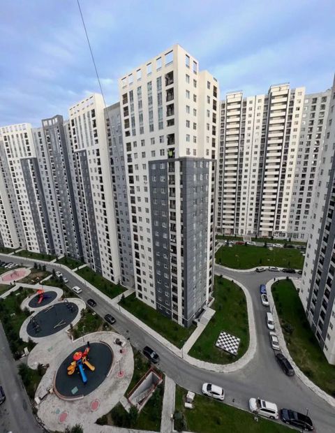Satılır 4 otaqlı yeni tikili 160 m² — Bakı