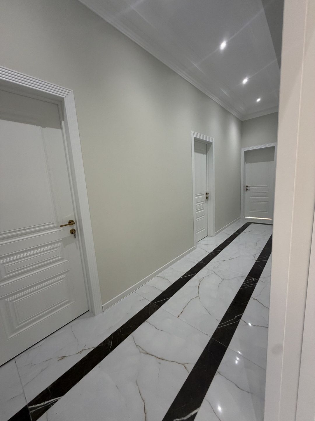 İcarəyə verilir 4 otaqlı yeni tikili 175 m² — Mənzil, Bakı (9)