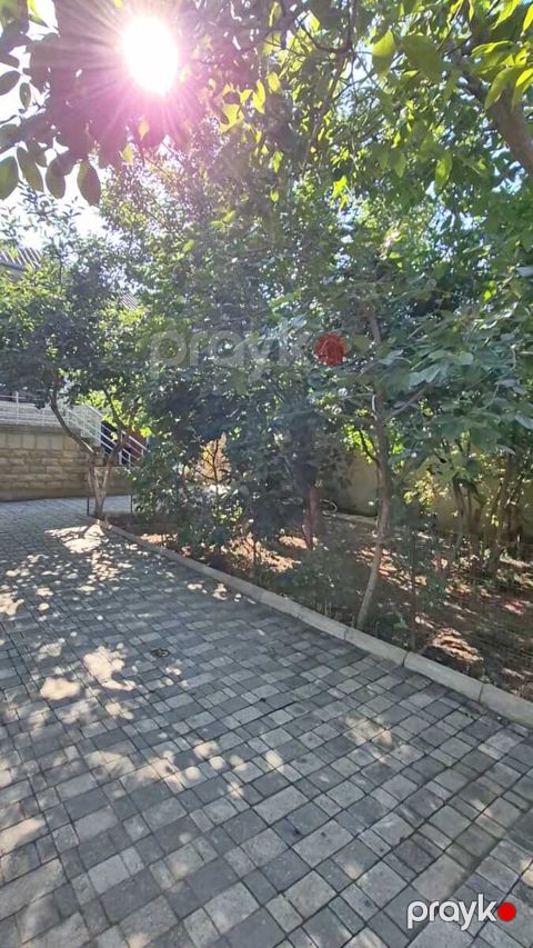 Satılır 4 otaqlı həyət evi/bağ evi 143 m²