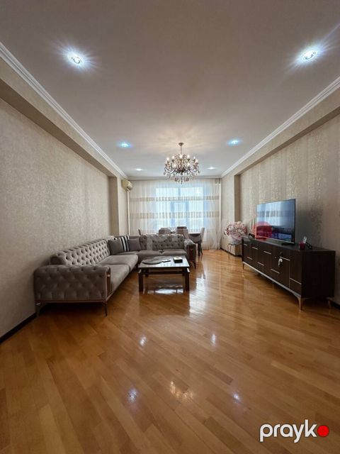 Satılır 3 otaqlı yeni tikili 101 m²