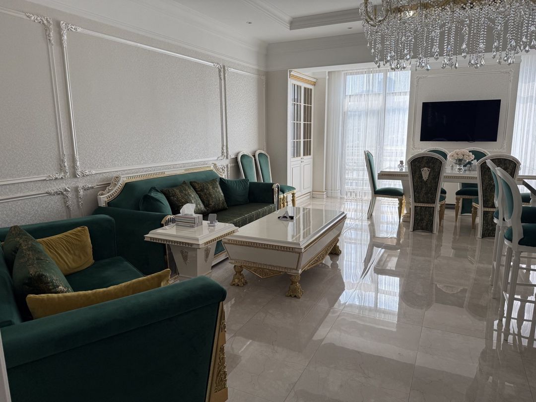 Satılır 5 otaqlı yeni tikili 330 m² — Mənzil, Bakı (7)