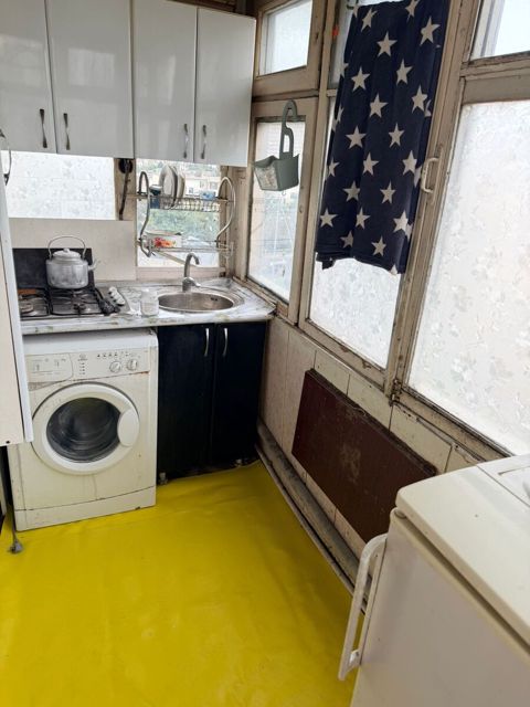 İcarəyə verilir 2 otaqlı köhnə tikili 30 m² — Bakı