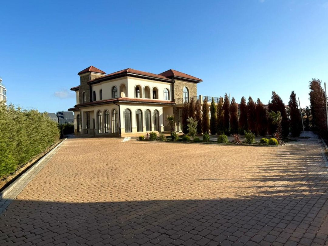 Satılır 10 otaqlı həyət evi/bağ evi 600 m² — Ev, villa, Bakı (3)