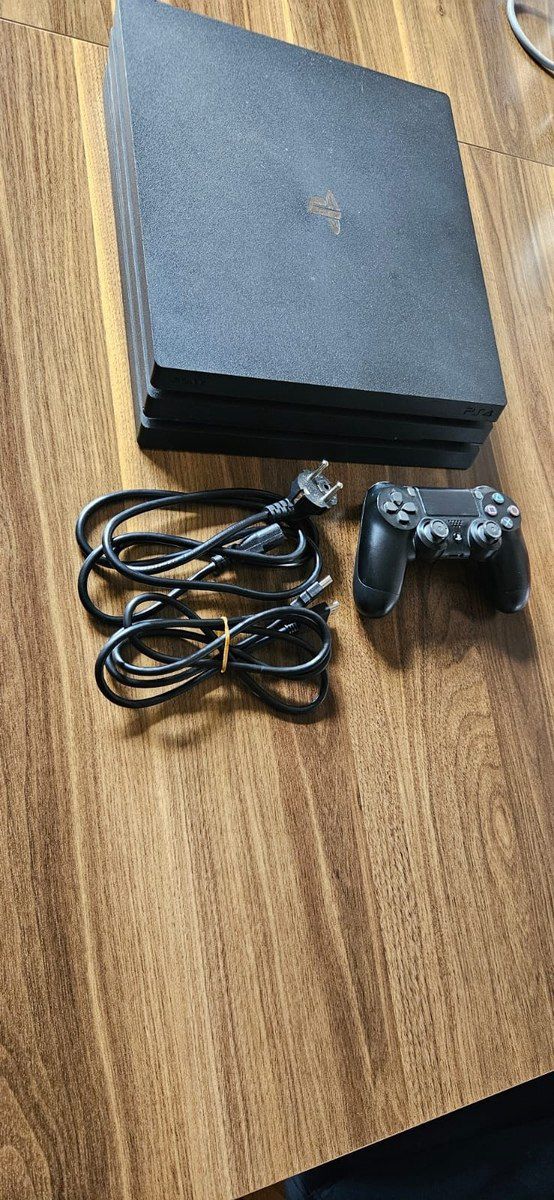 PS4 PRO 1 TB — Elektronika, Bakı (2)
