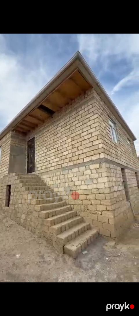 5 otaqlı, 120 kv. m, Təmirsiz