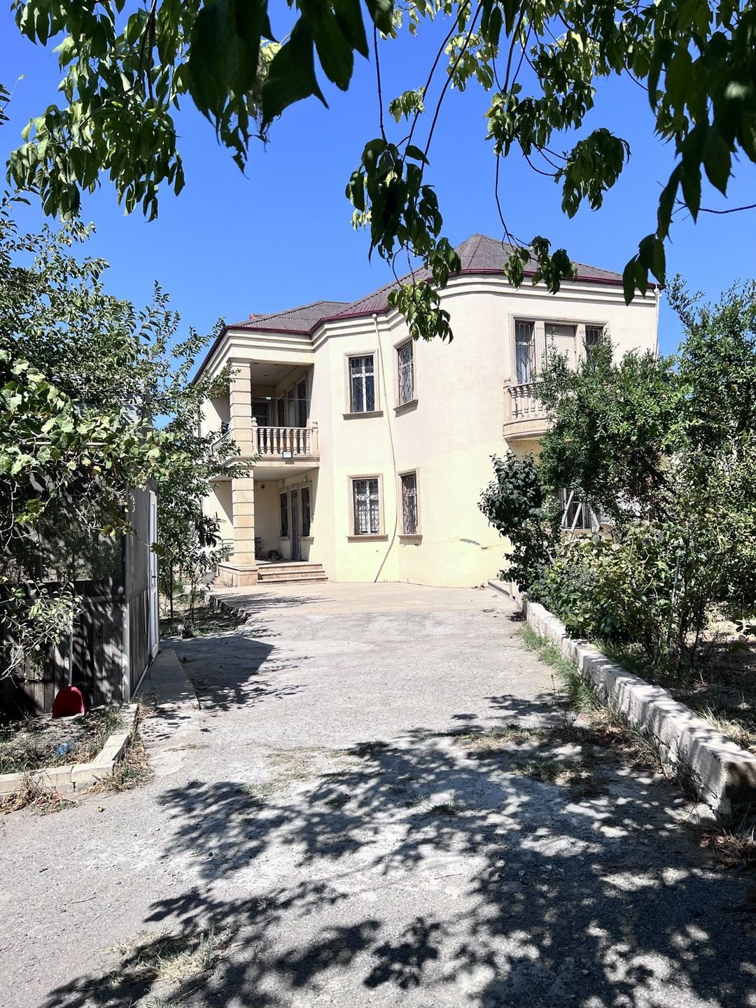Satılır 6 otaqlı həyət evi/bağ evi 200 m² — Ev, villa, Bakı (2)