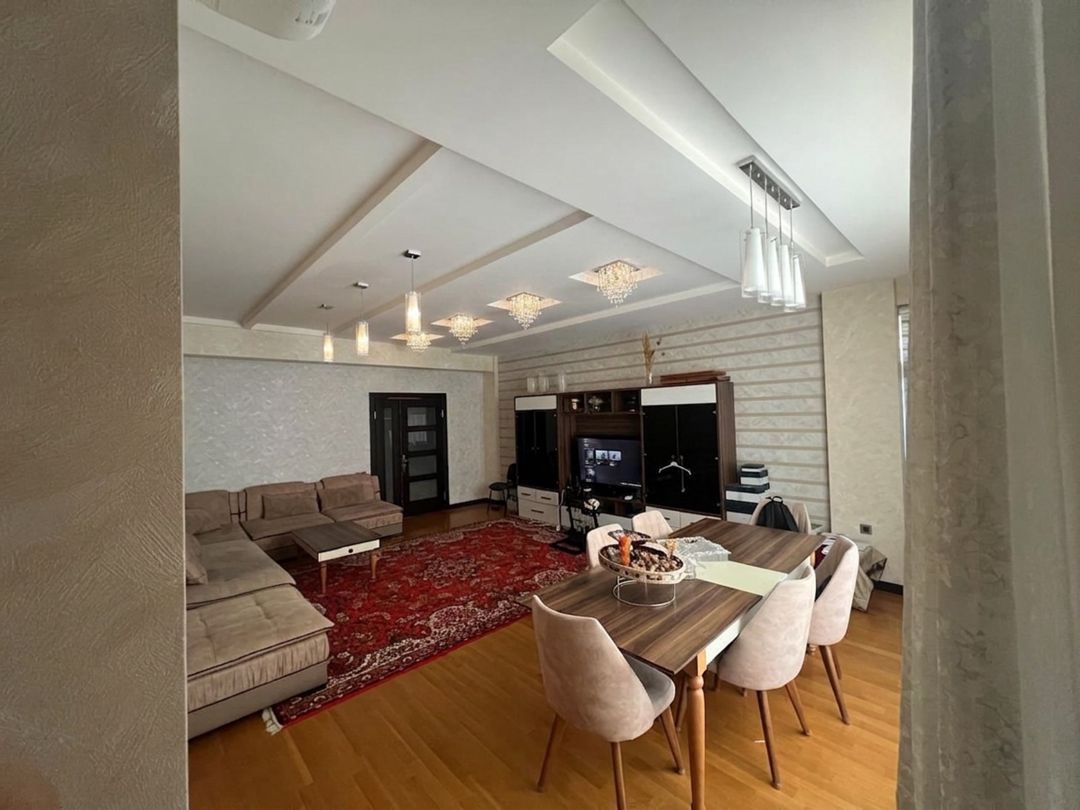 Satılır 3 otaqlı yeni tikili 136 m² — Mənzil, Bakı (2)