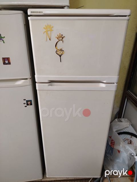 Beko iki qapılı soyuducu - Üst hissədə ayrıca dondurucu bölmə, alt — Bakı
