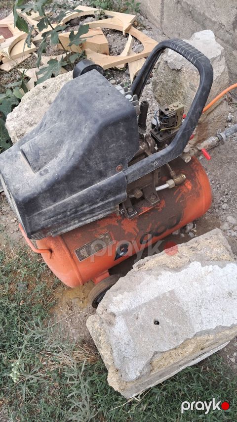 Kompressor hava vuran Tam işləkdir. 50 yazılıb amma təmiz 40 yıgır — Digah