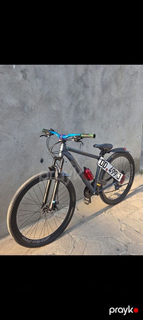 Velo ideal veziyyetdedi teze alınıb 5gunun velosudu her birseyi isley