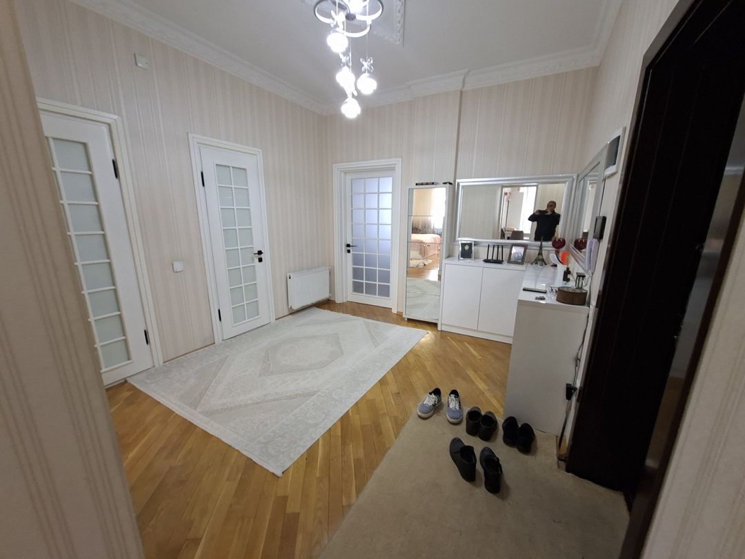 Satılır 3 otaqlı yeni tikili 120 m² — Mənzil, Bakı (8)