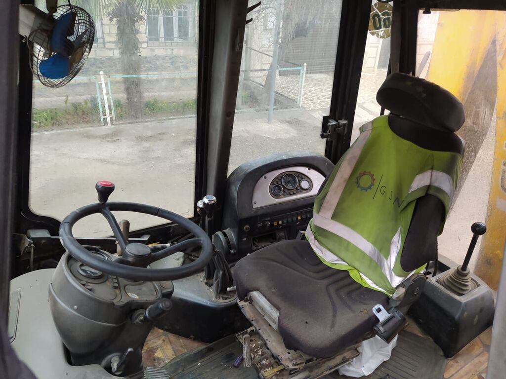 MST ekskavator-yükləyici (backhoe loader) - Marka/model: MST M5 — Ekskavatorlar, Gəncə (7)