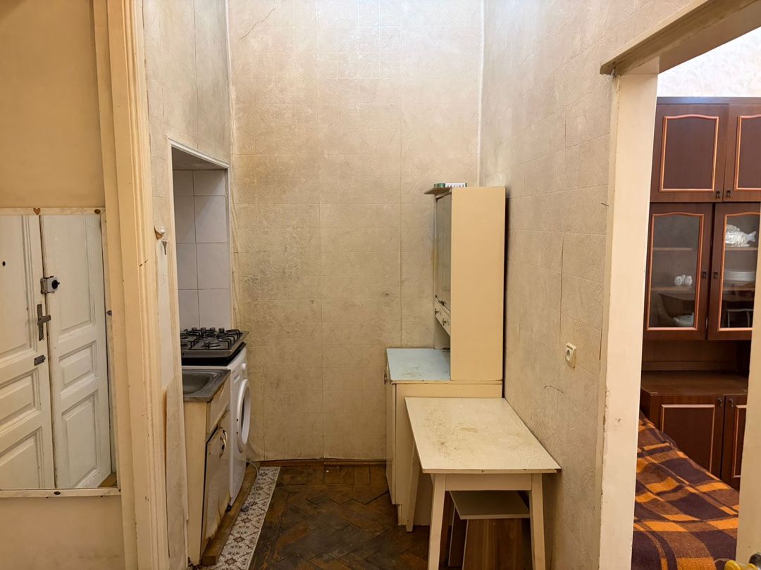 Satılır 1 otaqlı köhnə tikili 40 m² — Mənzil, Bakı (8)