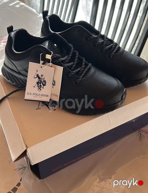 US Polo Assn. kişi idman ayaqqabısı – tam qara - Model: aşağı boğaz — Gəncə