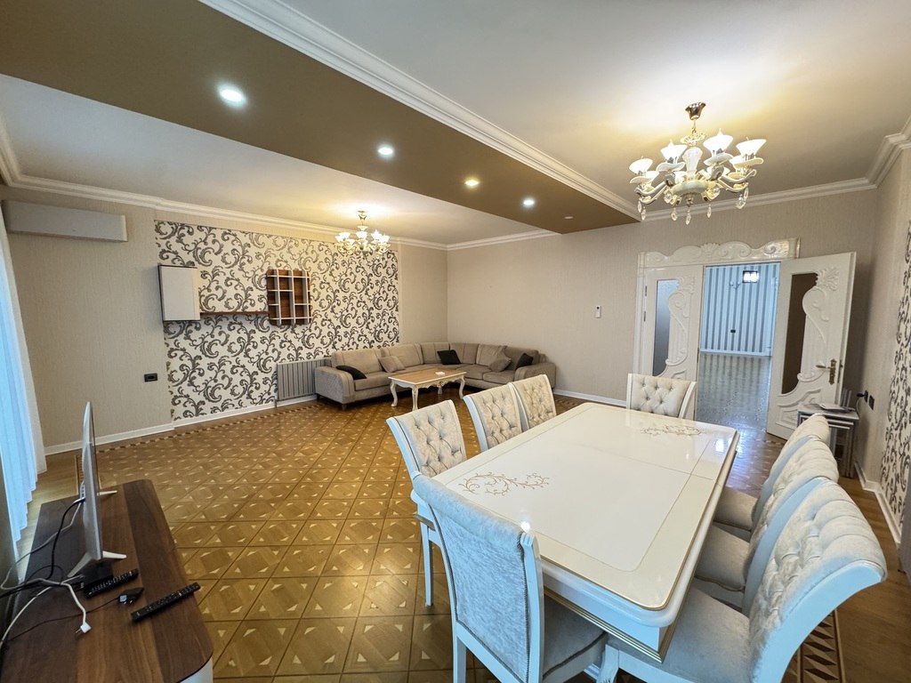 İcarəyə verilir 5 otaqlı yeni tikili 270 m² — Mənzil, Bakı (2)