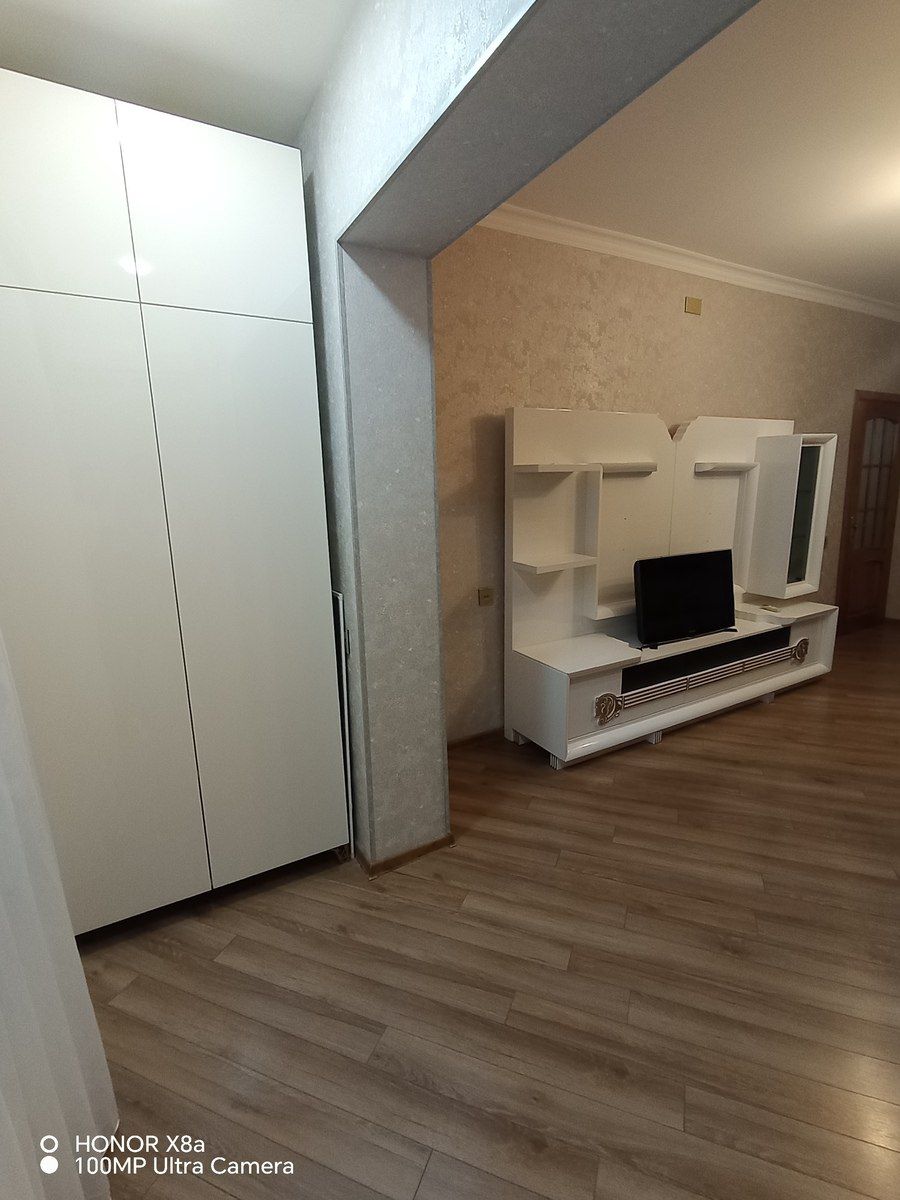 İcarəyə verilir 2 otaqlı köhnə tikili 53 m² — Mənzil, Bakı (4)
