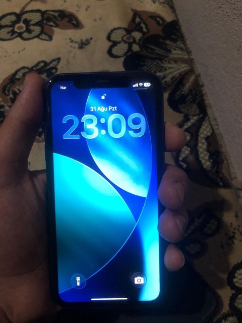 Apple iPhone 11 Black 128GB/4GB — Bakı
