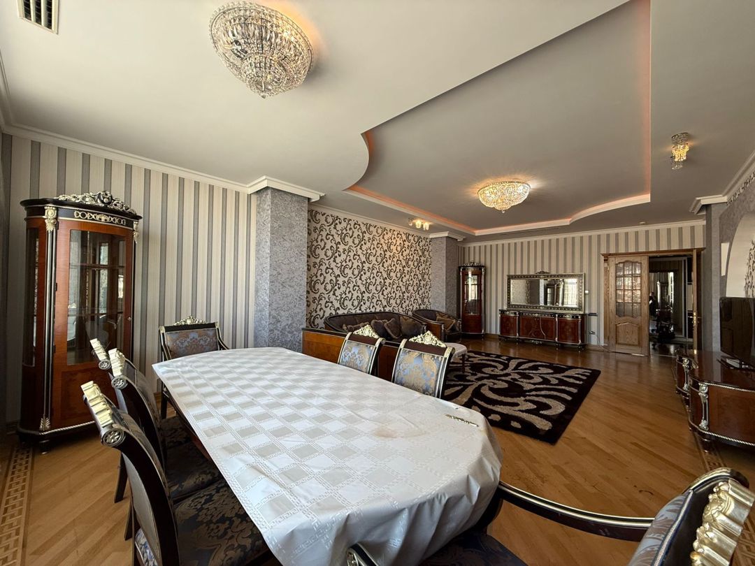 İcarəyə verilir 4 otaqlı yeni tikili 210 m² — Mənzil, Bakı (2)