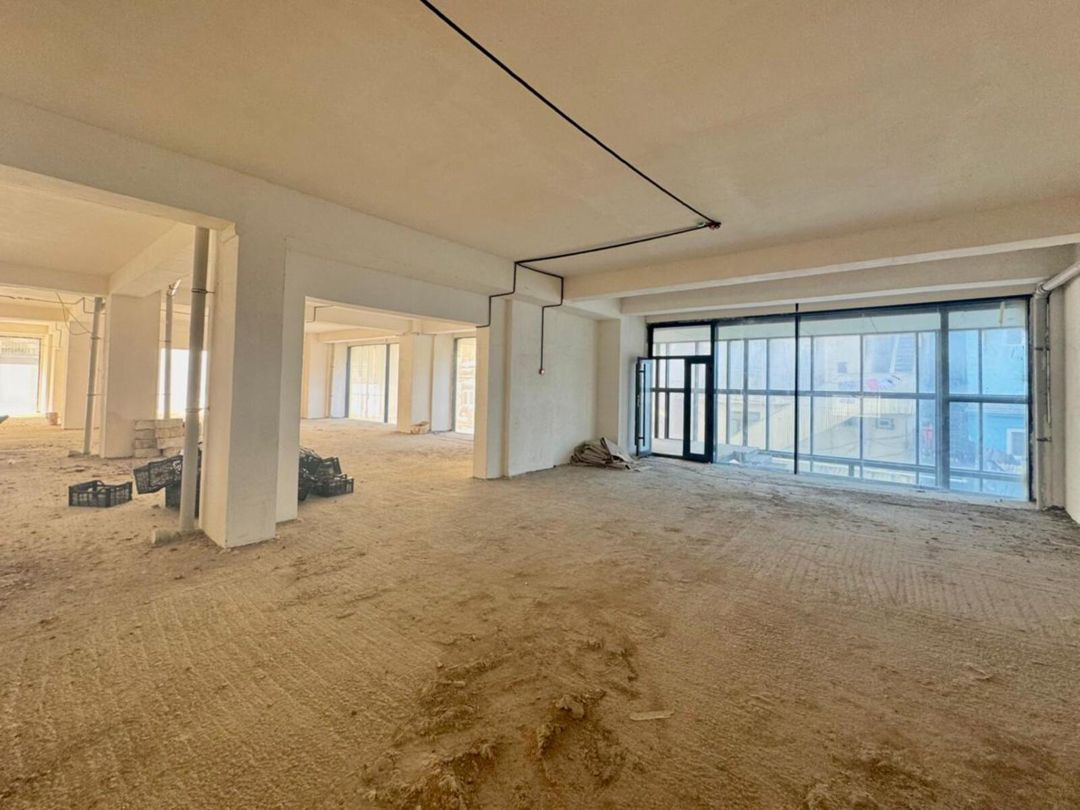 Satılır obyekt 740 m² — Əmlak, Bakı (2)