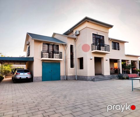 İcarəyə verilir 5 otaqlı həyət evi/bağ evi 350 m²