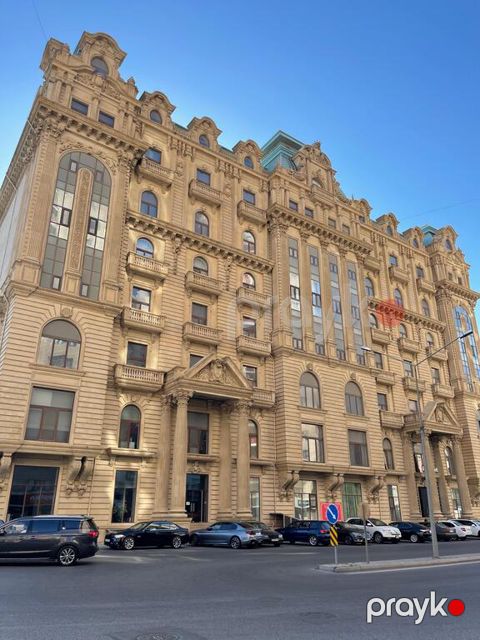 Satılır 4 otaqlı yeni tikili 268 m²